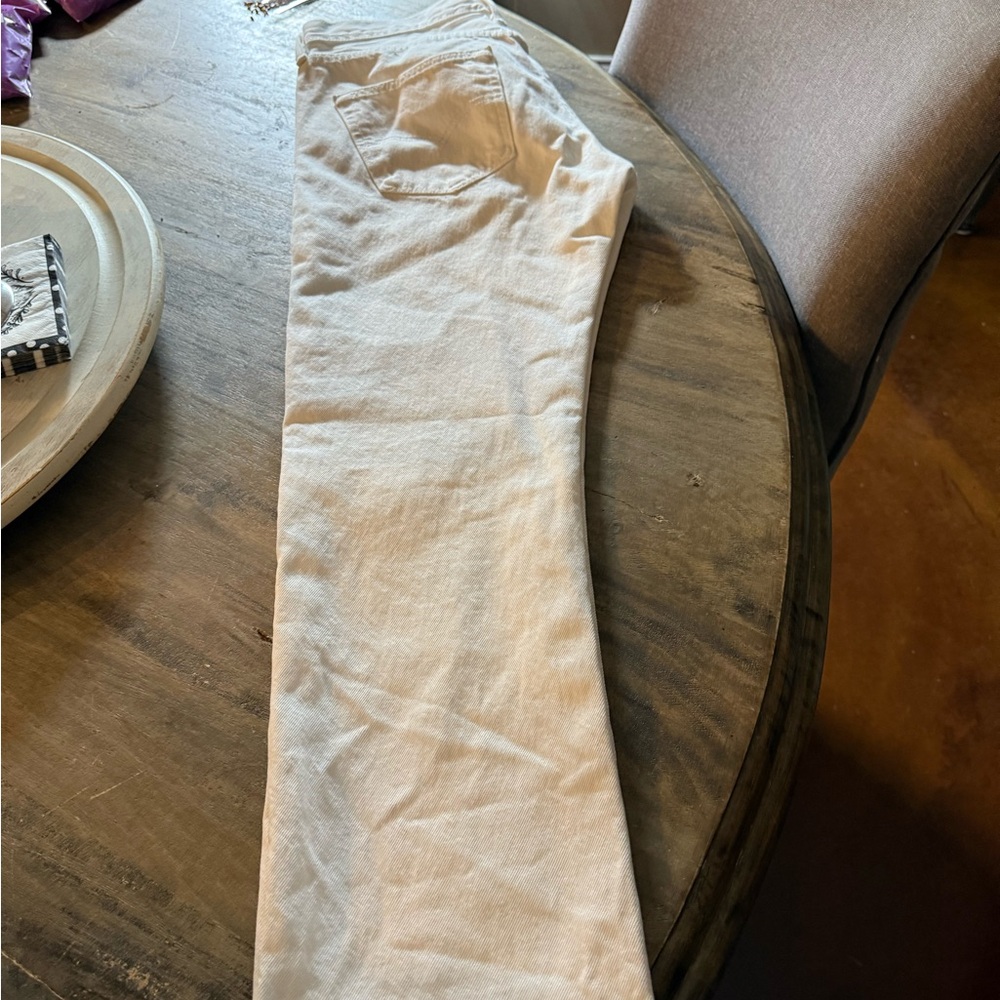 Levi’s 501 white jeans perfect unaltered condition. 30/30